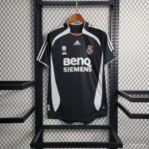 Real Madrid - Segunda equipación 06/07